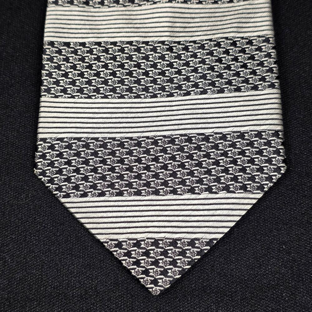 EXECUTIVE COLLECTION Men's Tie Black White Geometric Striped 100% Silk